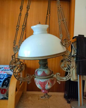 Coppia di lampadari antichi