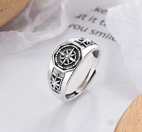 Anello Gotico Hip Hop Portafortuna Stella bussola