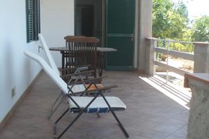 Lacona Elba appartamento bilocale con terrazzo