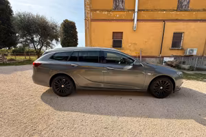 Opel insigna sport turer