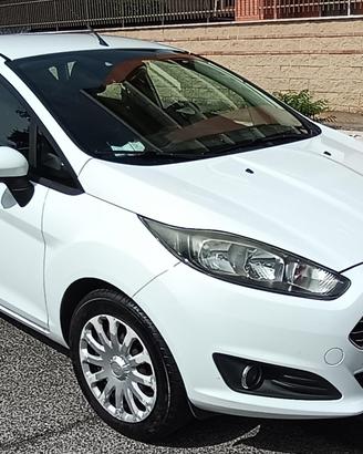 Ford Fiesta 2015