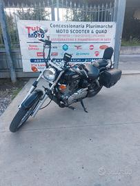 Yamaha XVS 250 Drag Star