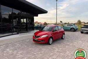 LANCIA Ypsilon 1.2 5 porte Gold ANCHE NEOPATENTA