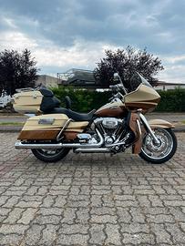 Harley davidson road glide ultra cvo