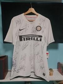 Maglia Inter triplete autografata