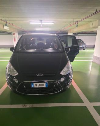 FORD SMAX 