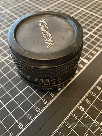 Obiettivo Yashica 50mm 1.7