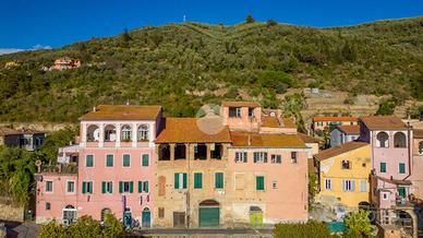 CASA SEMINDIPENDENTE A DOLCEDO