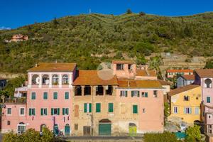 CASA SEMINDIPENDENTE A DOLCEDO