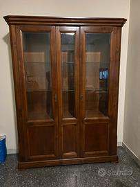 Vetrina cristalliera