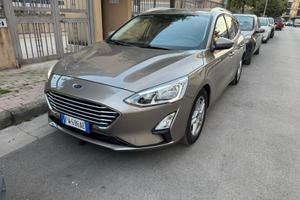 Ford Focus SW 1000cc 100cv