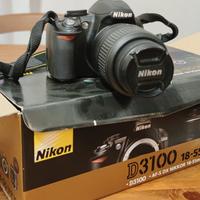 Nikon D3100 + Obiettivo 18-55mm VR – kit scatola