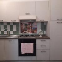 Cucina componibile poco usata