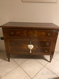 Cassettone- Como’ in stile Maggiolini restaurato