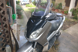Yamaha XMAX