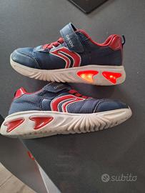Scarpe geox con luci  N. 32