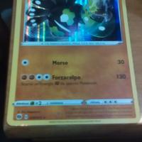 carta dorata Pokemon