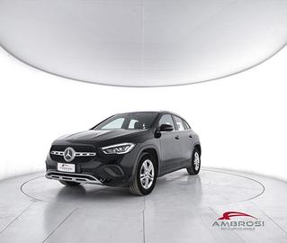 MERCEDES-BENZ GLA 180 180 Automatic Sport