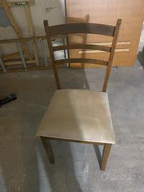 Numero 6 sedie in buono stato in velluto