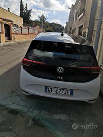 Volkswagen id3 pure 45 kW.