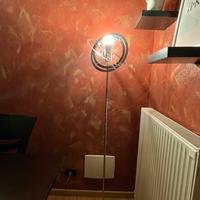 LAMPADA DA TERRA AD ANELLI