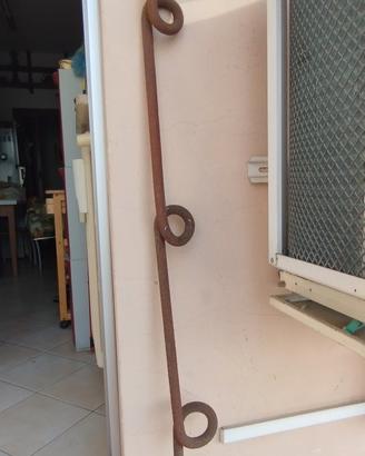 Colonnina  WWI  in ferro Ritorto per filo spinat
