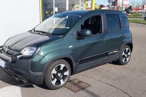 FIAT PANDA PANDINA 1.0 Cross Fire Fly Hybrid  