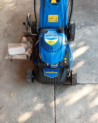 Tosaerba Goodyear