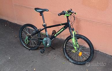 Mountain Bike B-TWIN 20 pollici (6-10 anni)