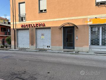 Locale commerciale in centro
