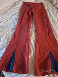 pantaloni rossi