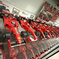 Intera collezione Ferrari 1:18