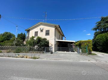 4 LOCALI A RAVENNA