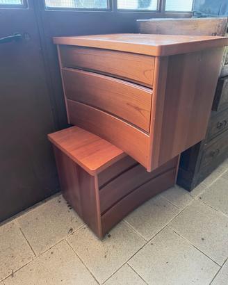  comodini in ciliegio 