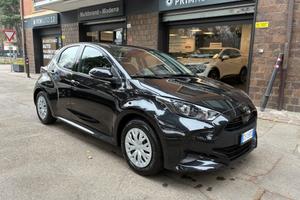 Toyota Yaris 1.5 Hybrid 115cv business pack