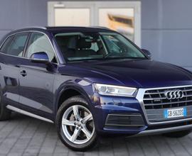 AUDI Q5 40 TDI quattro Business Sport S tronic