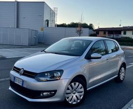 Volkswagen Polo 1.6 TDI 90CV x Neopatentati 5 port