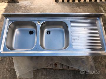 Lavello da cucina in acciaio inox quasi nuovo