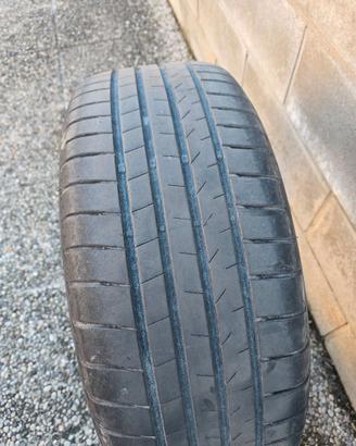 4 pneumatici estivi brigestone 235/50 r19