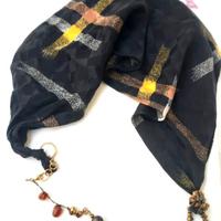 Foulard – Gioiello in  seta ,  geometrica