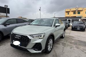 AUDI Q3 35 TDI quattro S tronic Business plus