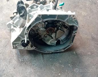 Cambio dacia jogger 1.0 6 marce