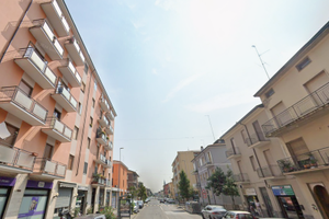 Stanza in ampio quadrilocale di 100mq