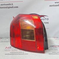 STOP FANALE POSTERIORE SINISTRO TOYOTA Corolla Ber