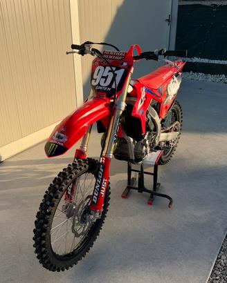 CRF 250 4T