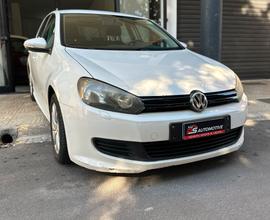 Volkswagen Golf 1.6 TDI 105CV