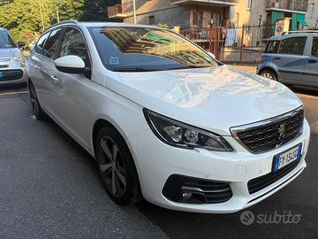 PEUGEOT 308 SW GT LINE AUTOMATICA – FULL OPTIONAL
