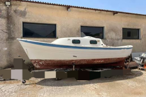 Gozzo bertozzi libeccio 21 semicabinato