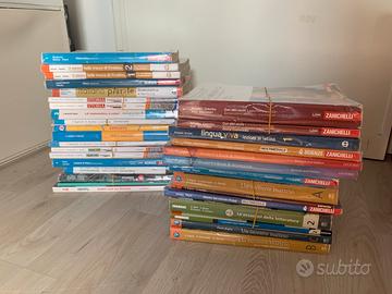 Libri superiori e liceo linguistico