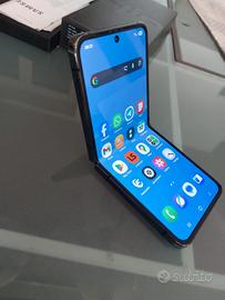 Samsung galaxy z flip 4 in garanzia